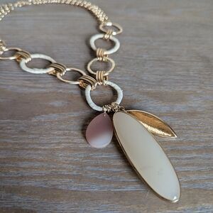 Creative Mixed Material Necklace